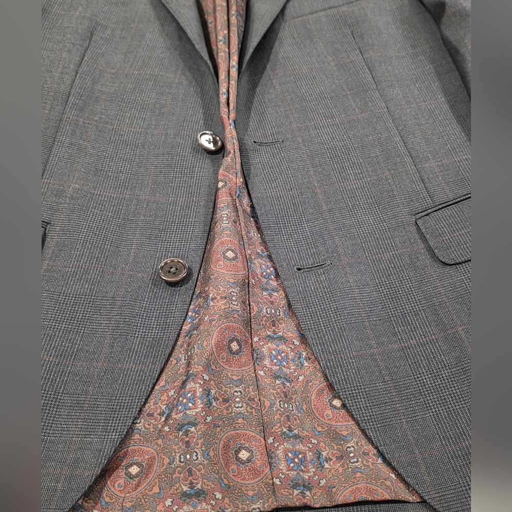 38R Men's TALLIA Blazer Gray Tartan 2 Button 100% Wool Sport Coat - Picture 3 of 8